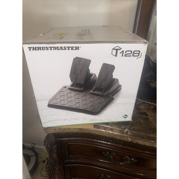 Thrustmaster T128 Gaming Steering Wheel – Original Box – Tested - Picture 3 of 3